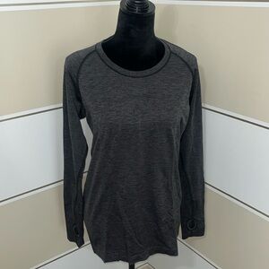 ✨🖤Lululemon Top🖤✨